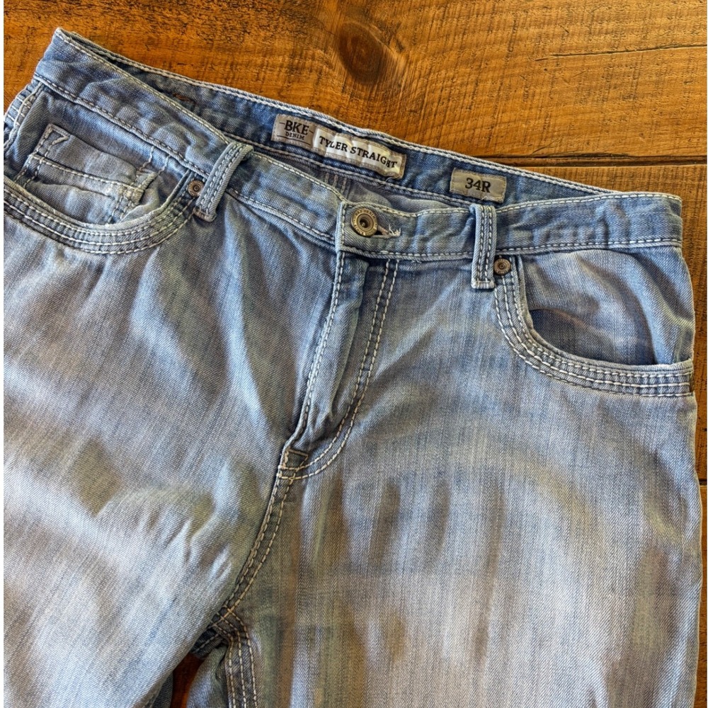 BKE Tyler Straight Leg Mens Light Blue Denim Jeans Distressed Size 34R